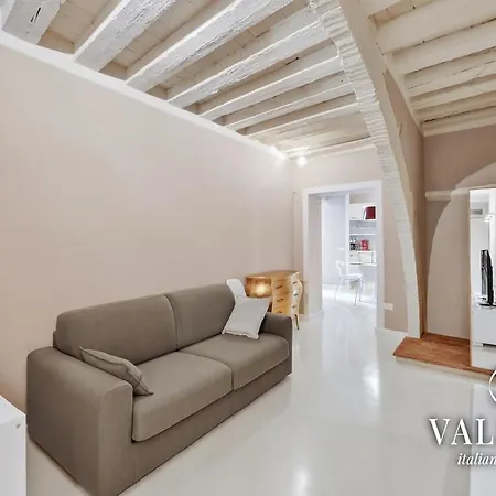 A Due Passi Dalla Torre Guinigi Nel Cuore Di Apartamento *