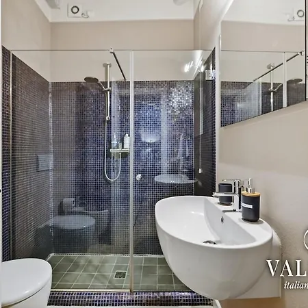 A Due Passi Dalla Torre Guinigi Nel Cuore Di Lucca